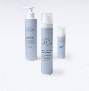 Daily Glow Up Daily Routine Set mit Reinigungsgel, Vitamin C Serum und Tagescreme.