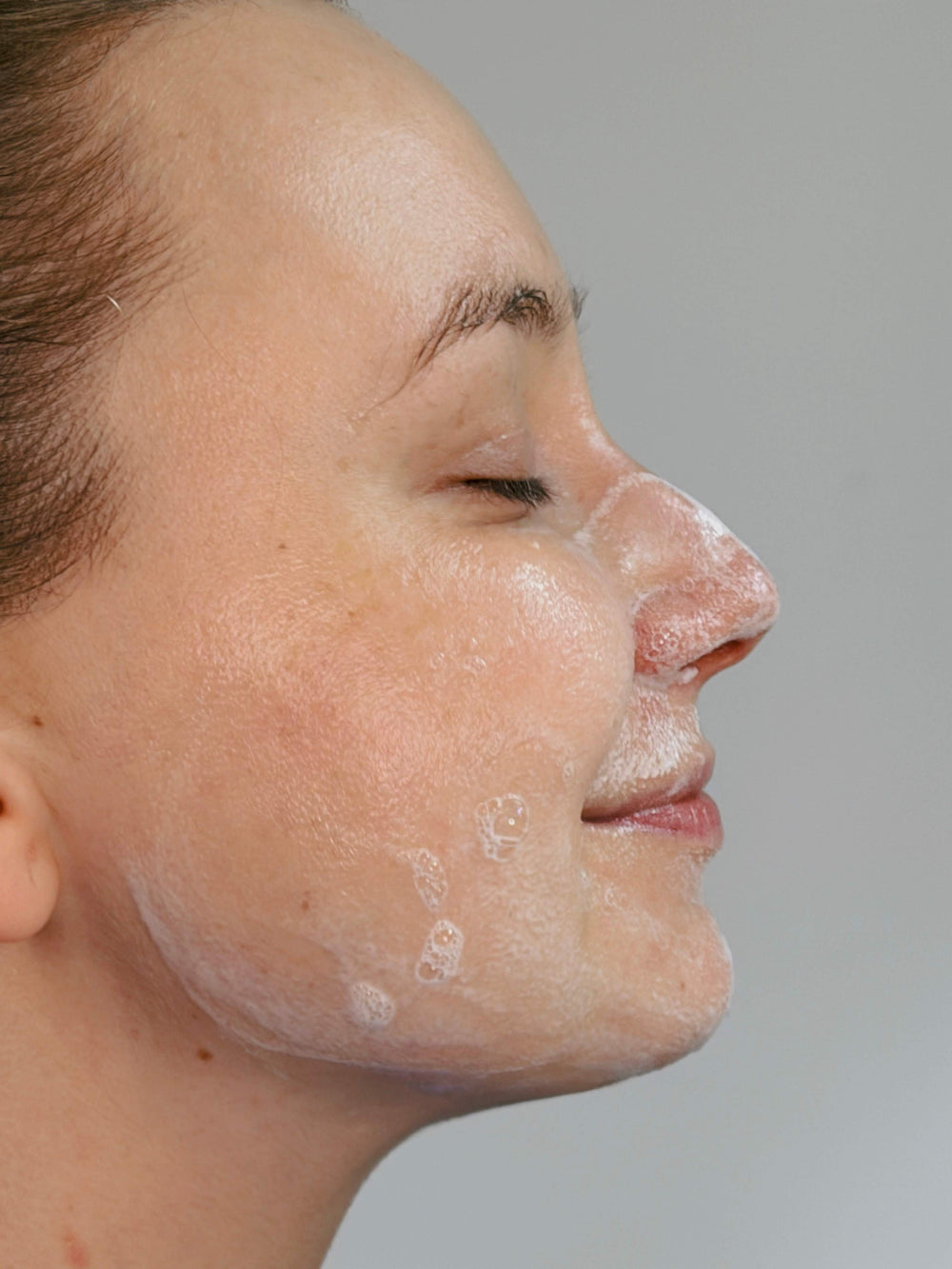 Daily Glow Up Hydra-Glow Reinigungsgel für eine sanfte Reinigung und ein gepflegtes Hautgefühl.